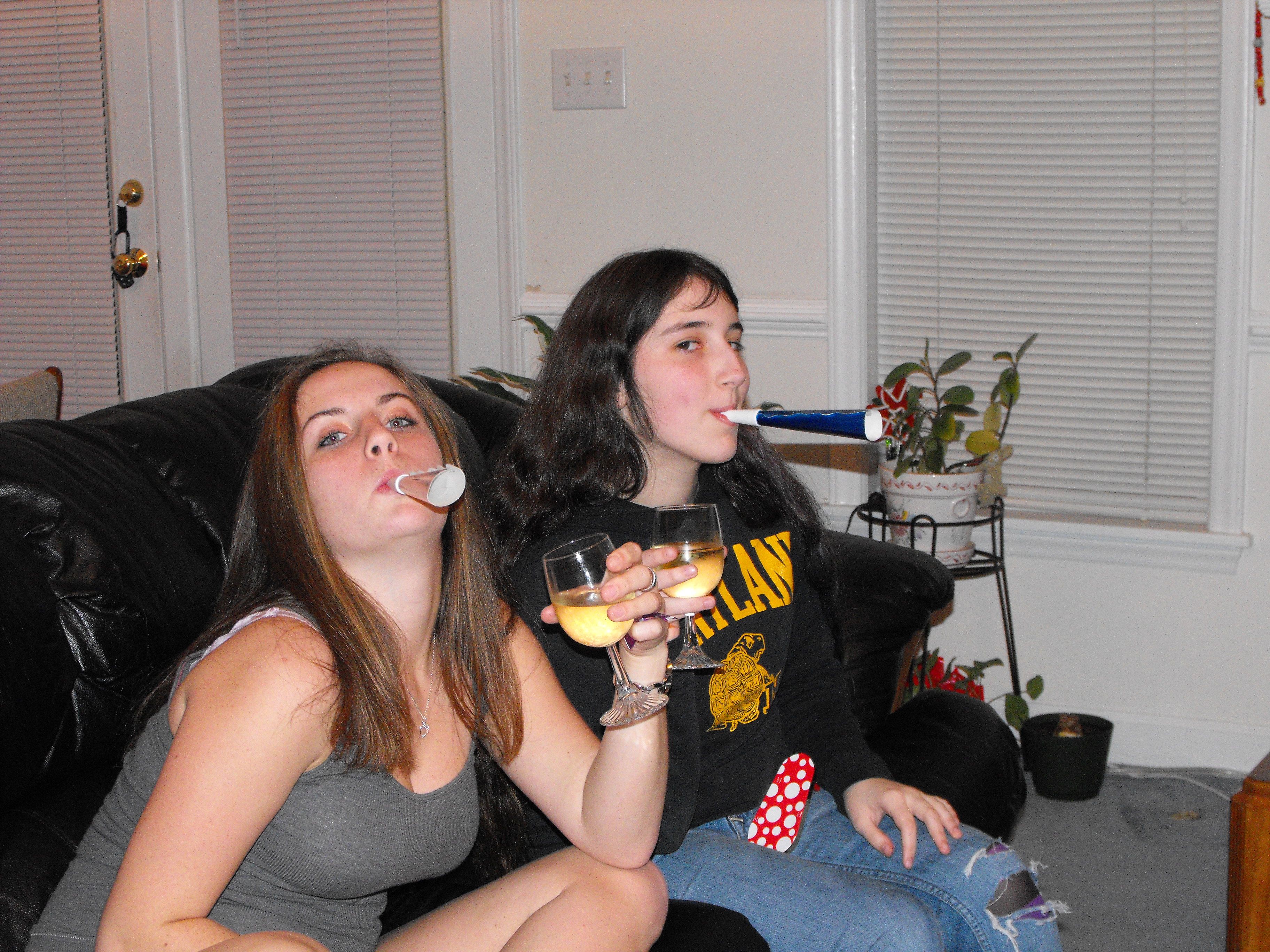 ./2008/New Year's Eve/New Years Eve with Pierries0013.JPG